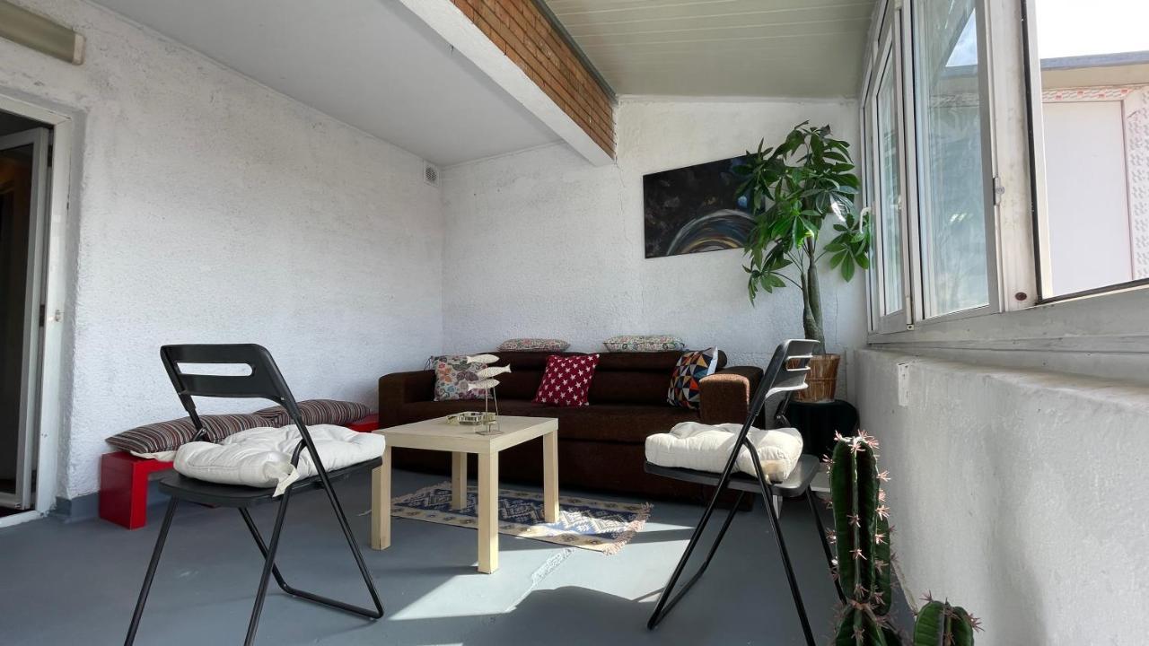 Terrace Balcony Downtown Delight Old Town Oasis City Center Universitate Square Old Town Bucharest Exterior photo